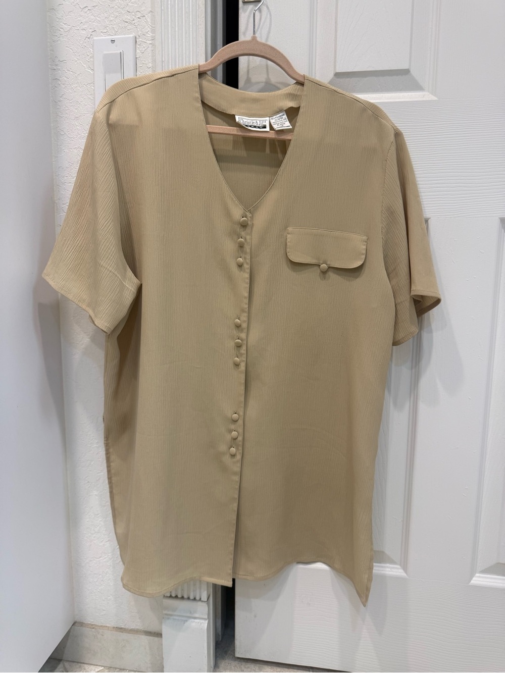 Women's Short-Sleeve Button-Front Blouse in Beige Christie Jill